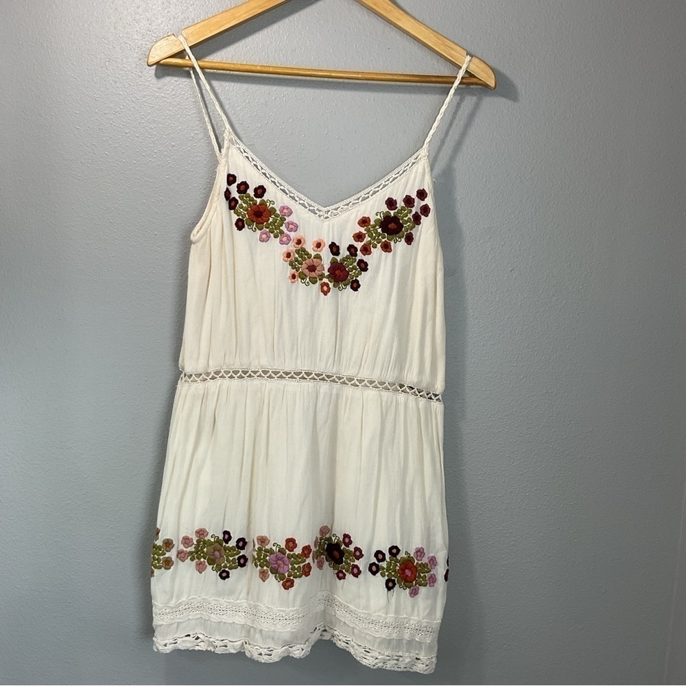 Tularosa Floral Embroidered Sleeveless London Slip Mini Dress Women's small D82 - Picture 2 of 11